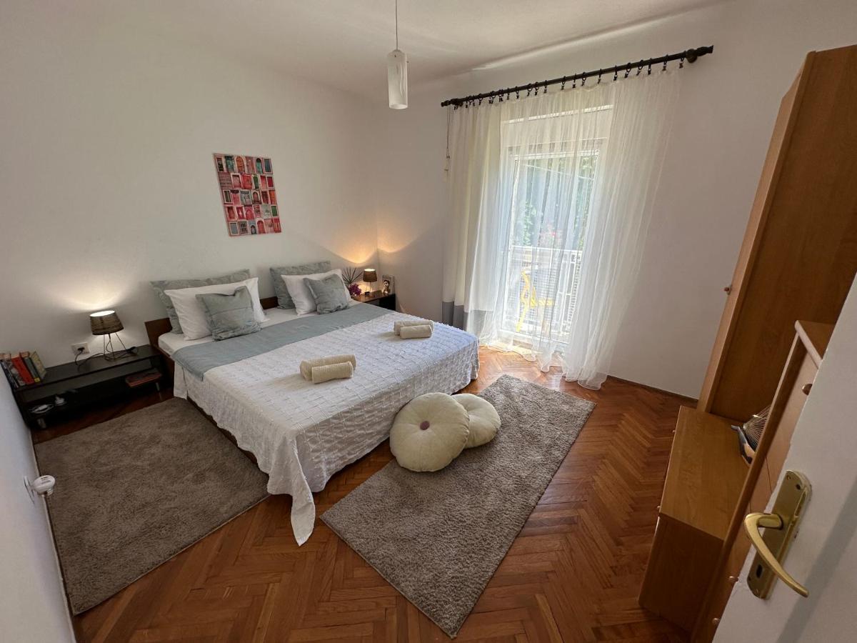 Cosy Family Apartment Marina Kastela Near Airport المظهر الخارجي الصورة