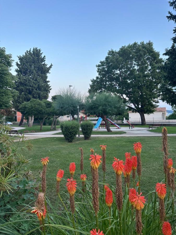 Cosy Family Apartment Marina Kastela Near Airport المظهر الخارجي الصورة