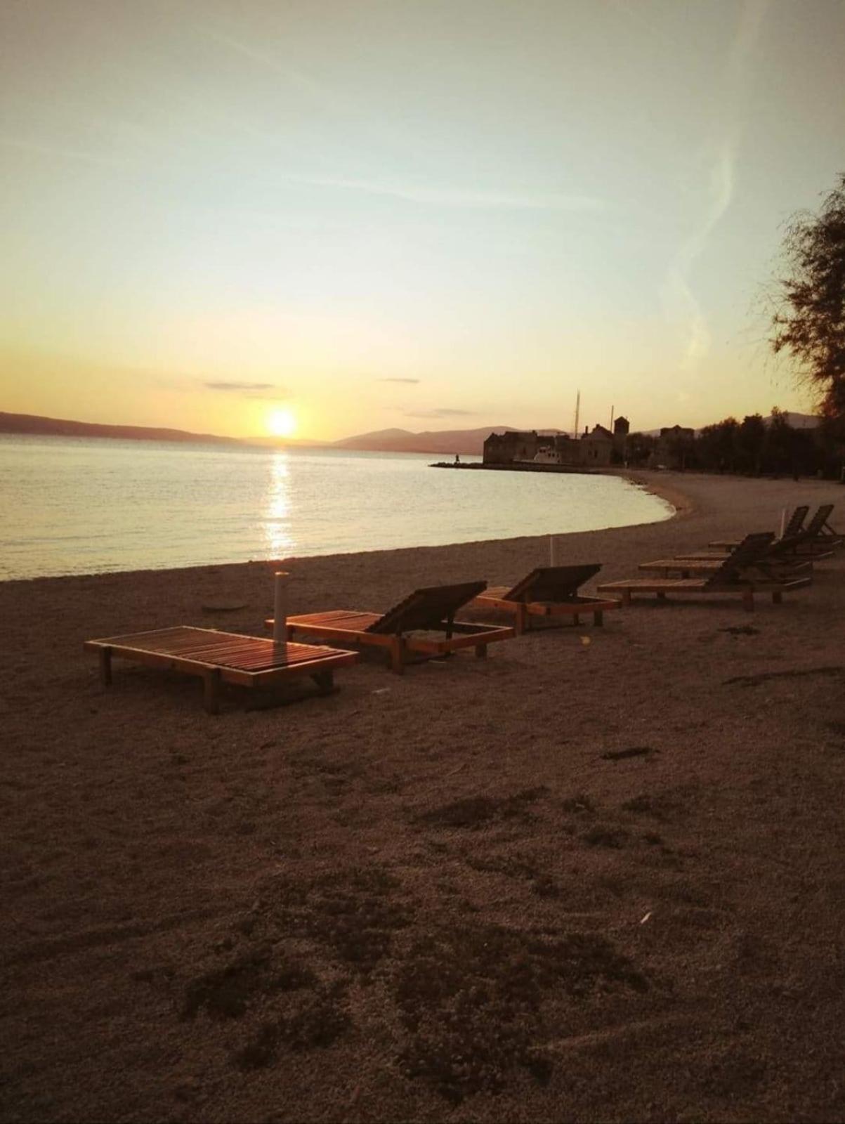 Cosy Family Apartment Marina Kastela Near Airport المظهر الخارجي الصورة